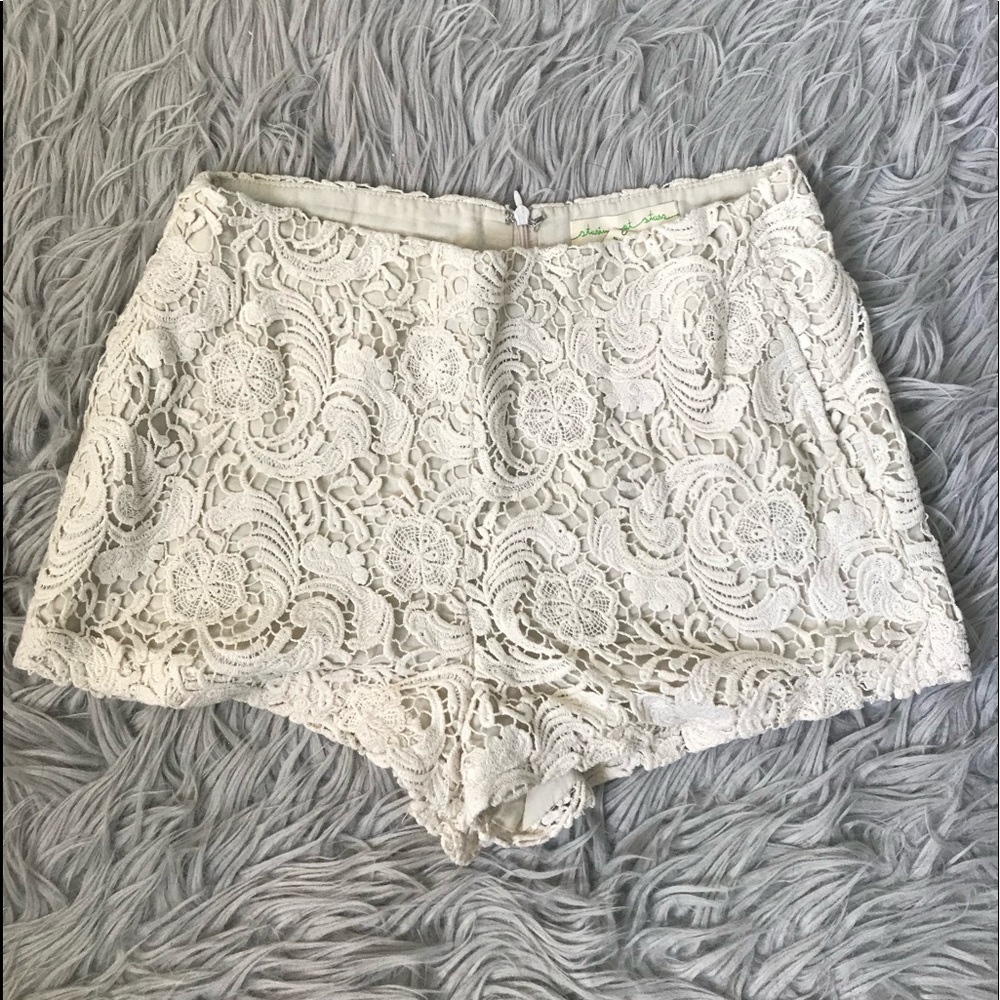 Staring at Stars Cream Lace Zip-Up Shorts